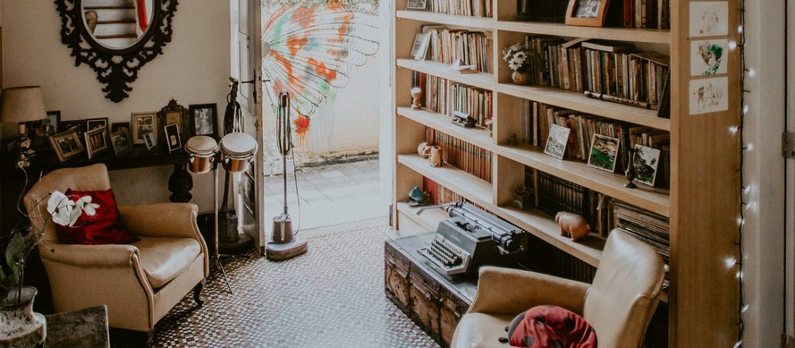 débarras de pièce encombrée